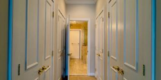 Elegant 2 Bedroom/2.5 Bathroom Apartment with Den, 2 Parking Spaces, and Storage Unit in Canton, Baltimore, MD! Gallery 16