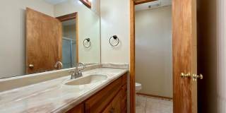 Gorgeous Brick Home for Rent! - 3 Bedroom, 2 Bath, 2 Car garage - 1,797 sf Gallery 24