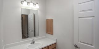 The Retreat On Washington - Affordable Housing Gallery 6