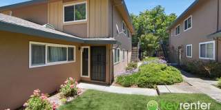 Beautifully Updated 2 Bedroom Condo in Desirable West Pleasanton Foothills Gallery 1