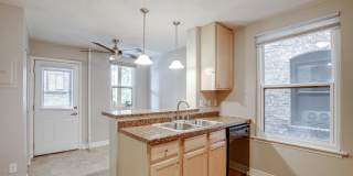 Oak Grove Downtown Gallery 18