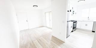 2637 S Manhattan Pl Gallery 7