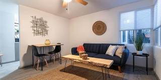 221 Girard Boulevard Southeast Gallery 8