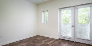 Pearl Studios Gallery 9