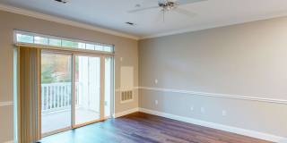 Lynnfield Commons Gallery 16