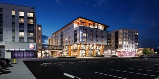 Avalon Alderwood Place Gallery 40