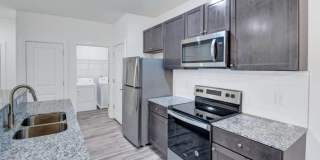 Merchant's Walk Gallery 25