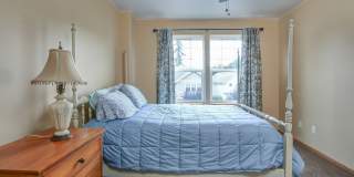 in town Kingston 3 bedroom townhome now available in town Kingston 3 bedroom townhome now available Gallery 11