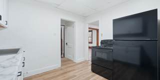 Freshly Updated 3BR Home Gallery 21