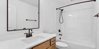 1625 N Main Street Gallery 57