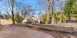 11904 N MARLTON Avenue Gallery 22