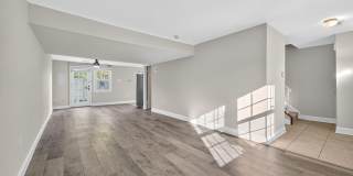 1532 POTOMAC HEIGHTS Drive Gallery 4