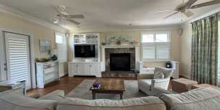 Immaculate 4 bedroom 3.5 bath Home at North End Immaculate 4 bedroom 3.5 bath Home at North End Gallery 6
