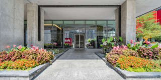 Aston Chicago Gallery 65