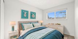 3BR Townhome in Aurora | Private Yard, Covered Parking & Community Pool Gallery 15