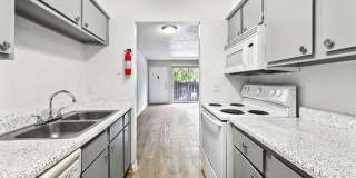 Pine Creek Apartments Gallery 47