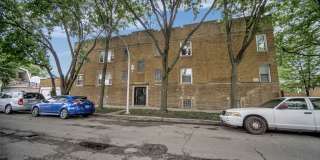 3234 West Waveland Avenue Gallery 24