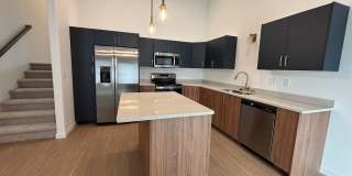 3 Bed 3 Bath Townhome Gallery 1