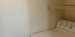 Newly renovated! 2 BED CONDO AT SOSSMAN & MAIN! Gallery 20