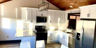 34 William Street unit: 402 Gallery 1