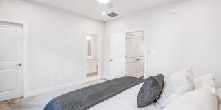 6732 BELCREST Road Gallery 16