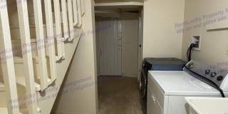Cute 4-Bedroom Duplex w/Attached Garage in Seward Park Area in Seattle!! Gallery 23