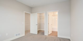 The Summit at Harvey Townhomes Gallery 21
