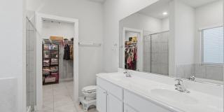 827 laurel Gallery 21