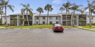 1004 Green Pine Boulevard Gallery 28