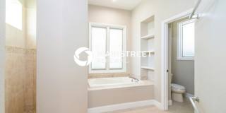 870 Ohio Court Gallery 11