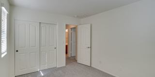 Charming 3-Bedroom Townhome in 89044 with Gated Porch, Walk-In Pantry & Spacious Primary Suite Gallery 22