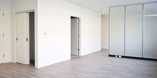 Interstate Gallery 34