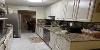 8230 NW 9th Court 6, Plantation, FL 33324 - 1219 Gallery 1