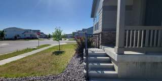 Stunning and spacious 4.5 bedroom, 3 bathroom home located in Morgan Hill Gallery 7