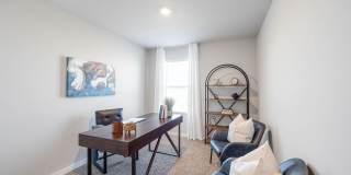 600 W 39th Place Gallery 14
