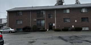 172 River Gallery 1