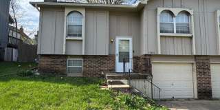 Comfort & Convenience in Shawnee – 3BR Duplex Coming Soon! Gallery 1