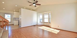 Updated 3bed 3bath home in D20 Schools! Gallery 3