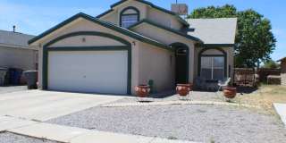 Cozy 3 bedroom 2 bath home in West El Paso! Gallery 1