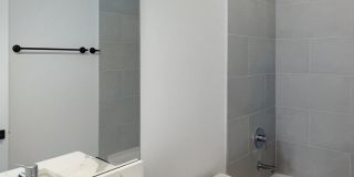 1304 S Ashland Avenue Gallery 8