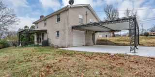 Bordeaux 3 BR 1 Bath home, covered parking, basement, renovated kitchen. Gallery 1