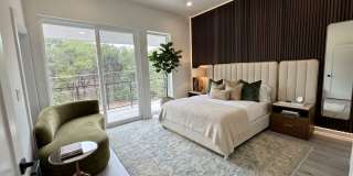 Room in 2 Bedroom Home at Riverside Farms Rd Gallery 12