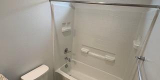 NW Visalia Home For Rent! Close to sports park & shopping centers! Gallery 15