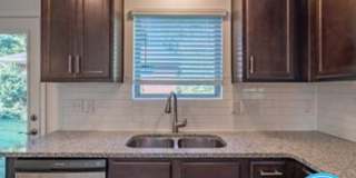 231 Socket Street - 1 Gallery 4