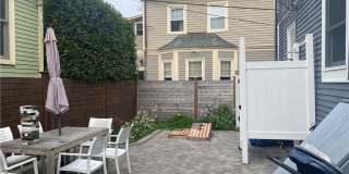27 Mann Avenue Gallery 22