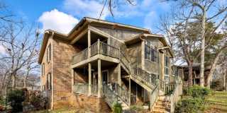 2080 Woodlawn Drive SW Gallery 1