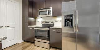 Vanguard Crossing Gallery 40