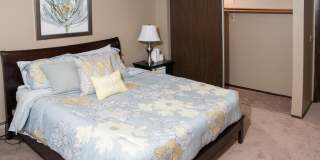 624 Huron Gallery 15