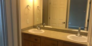 Wonderful 3 bed / 2 bath Condo with a pool Gallery 13