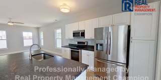 Modern Home Near Live Oak Pavilion Gallery 10